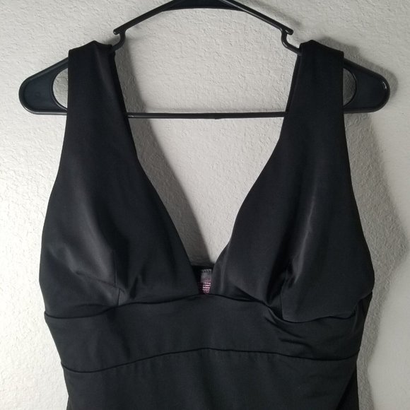 Victoria's Secret Black Deep V Neck Plunge Swimsuit size XXL - Picture 4 of 9